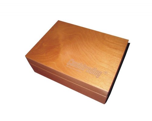 Wooden tea box with logo
